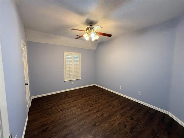 Building Photo - 9724 Wolf Creek Dr