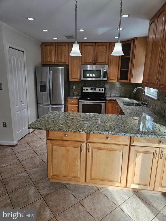 Building Photo - 3332 Piney Ridge Ct