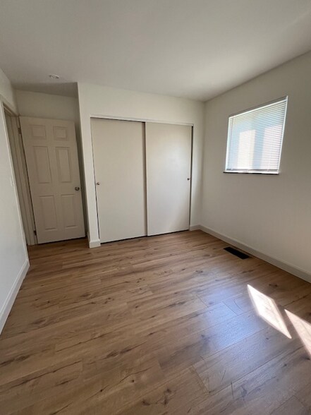 Building Photo - 215 Smalley Blvd