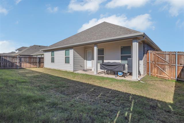 Building Photo - 707 Range Dr