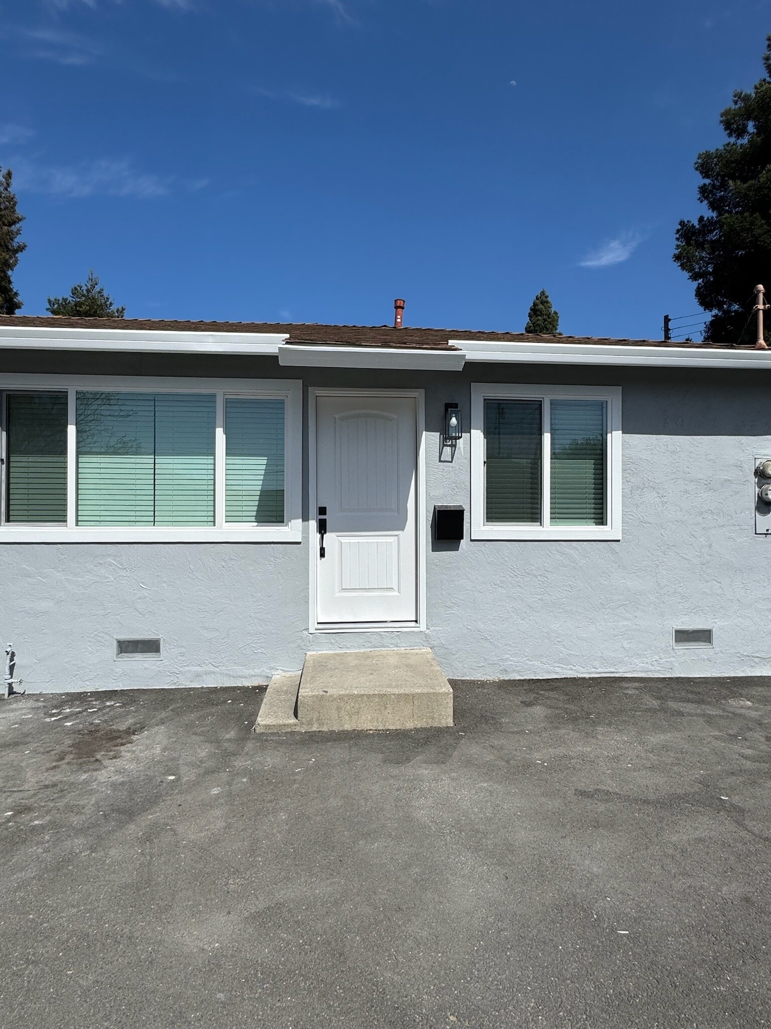 Building Photo - 21944 Arbor Ave