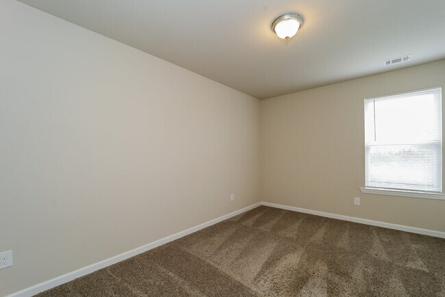 Building Photo - 176 Prescott Dr