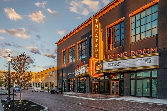 Building Photo - 592 E Vermont St