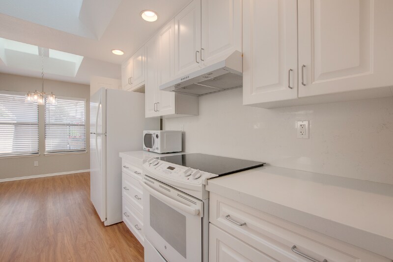 Building Photo - 1828 Caminito Ascua