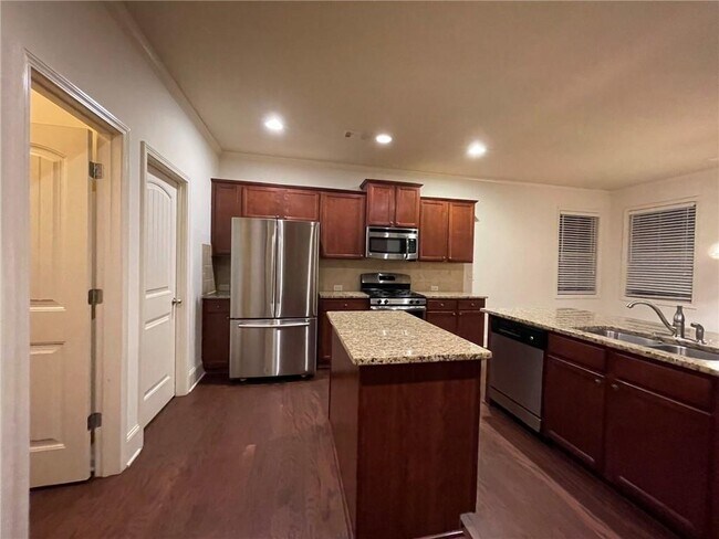 Building Photo - 1225 Apple Blossom Dr