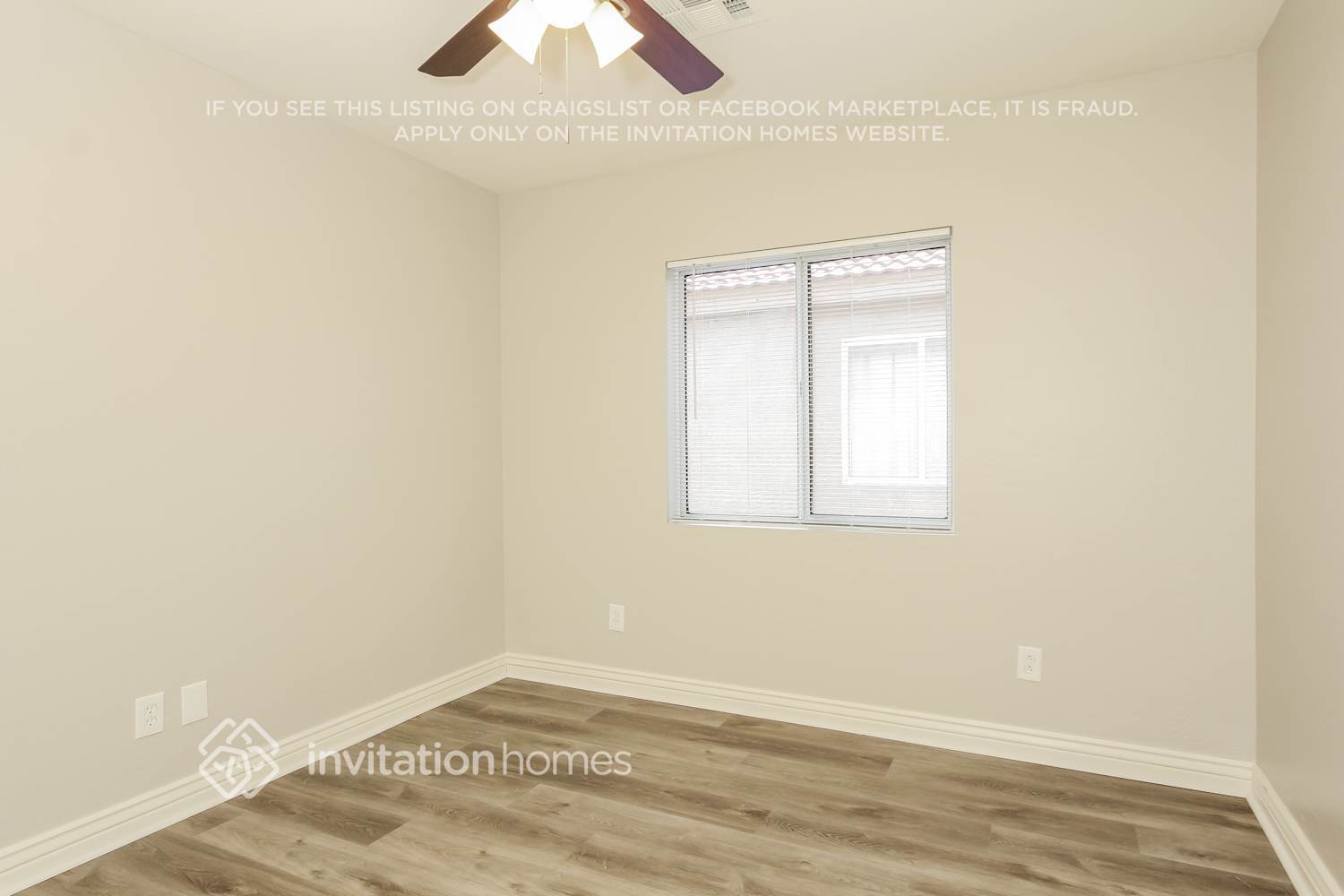 Building Photo - 12534 W Bloomfield Rd