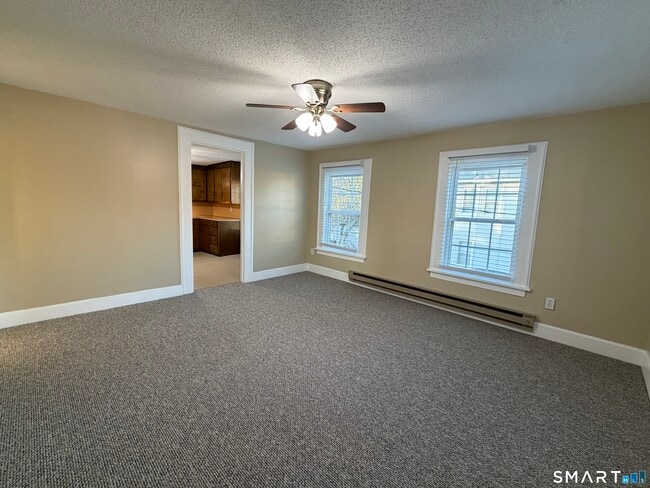 Building Photo - 38 Twining St