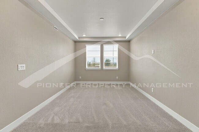 Building Photo - 23928 E 42nd Ave