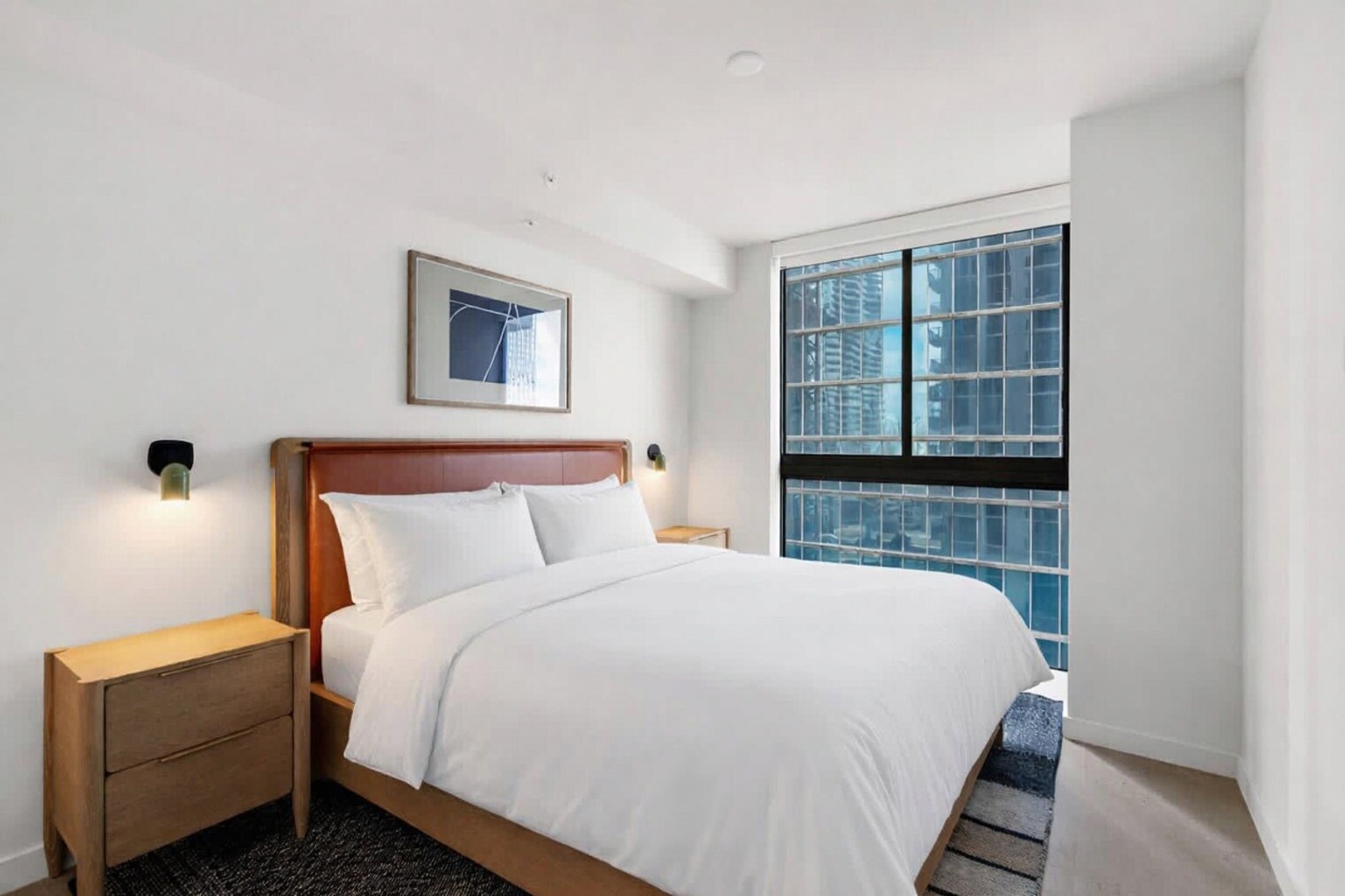 Building Photo - 601 N Miami Ave