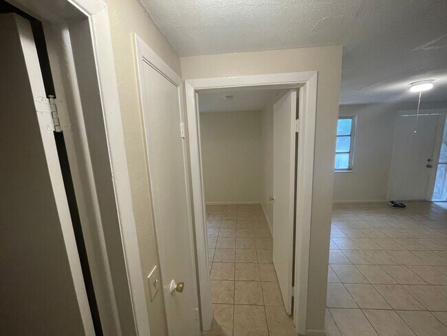 Building Photo - 6548 Batea Terrace