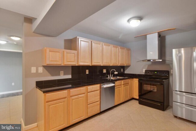 Building Photo - 15309 Lions Den Rd