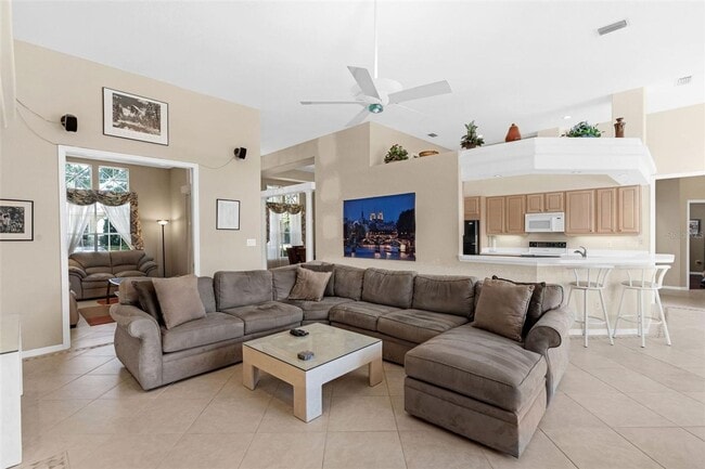 Building Photo - 169 Promenade Cir