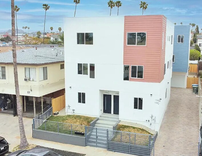 Building Photo - 156 Mariposa Ave