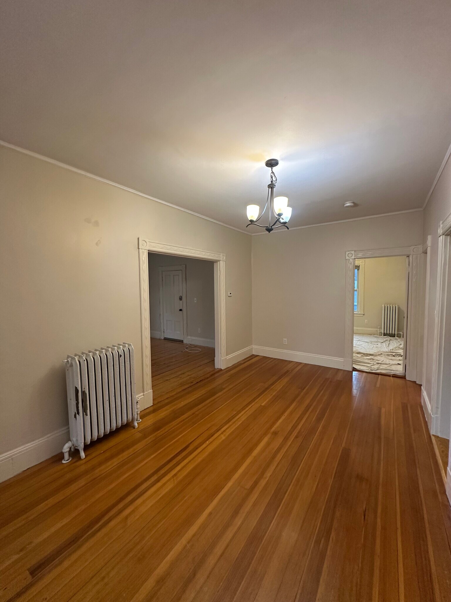 Building Photo - 93 Hobart St