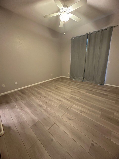 Building Photo - 5526 Cabrillo Way