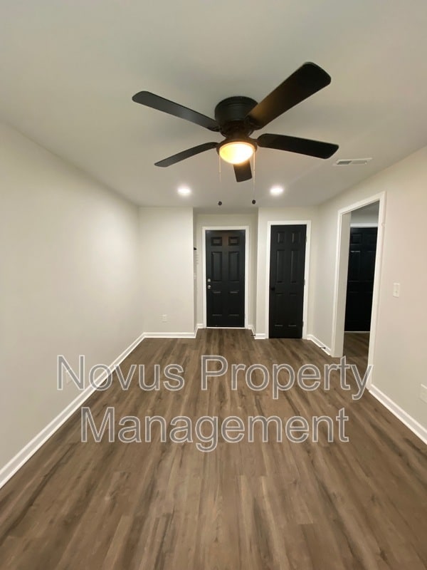 Building Photo - 901 Pacific Ave