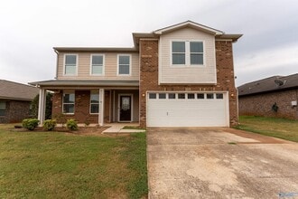 Building Photo - 3474 Avalon Lake Dr SW