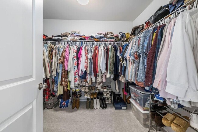 Building Photo - 440 Millsap Wy