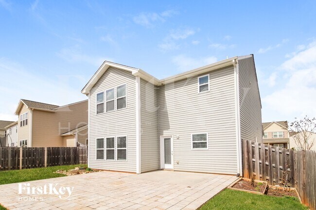 Building Photo - 5112 Shorthorn Way