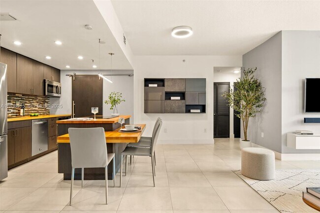 Building Photo - 9755 NW 52nd St