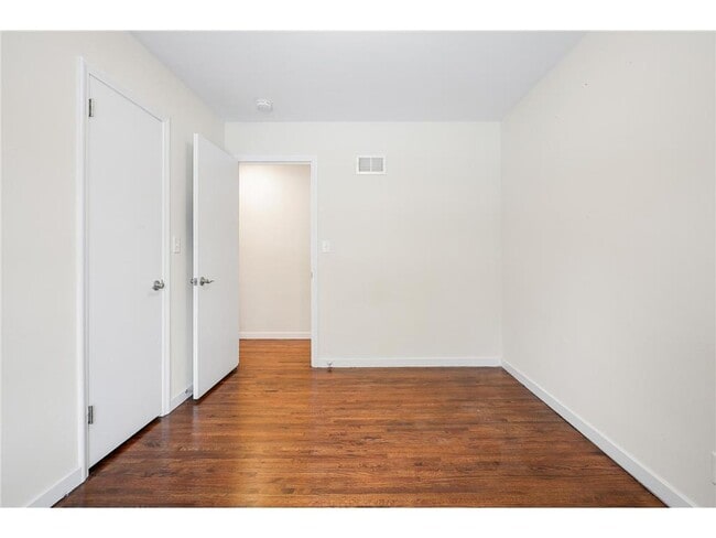 Building Photo - 5101 Zenith Ave S