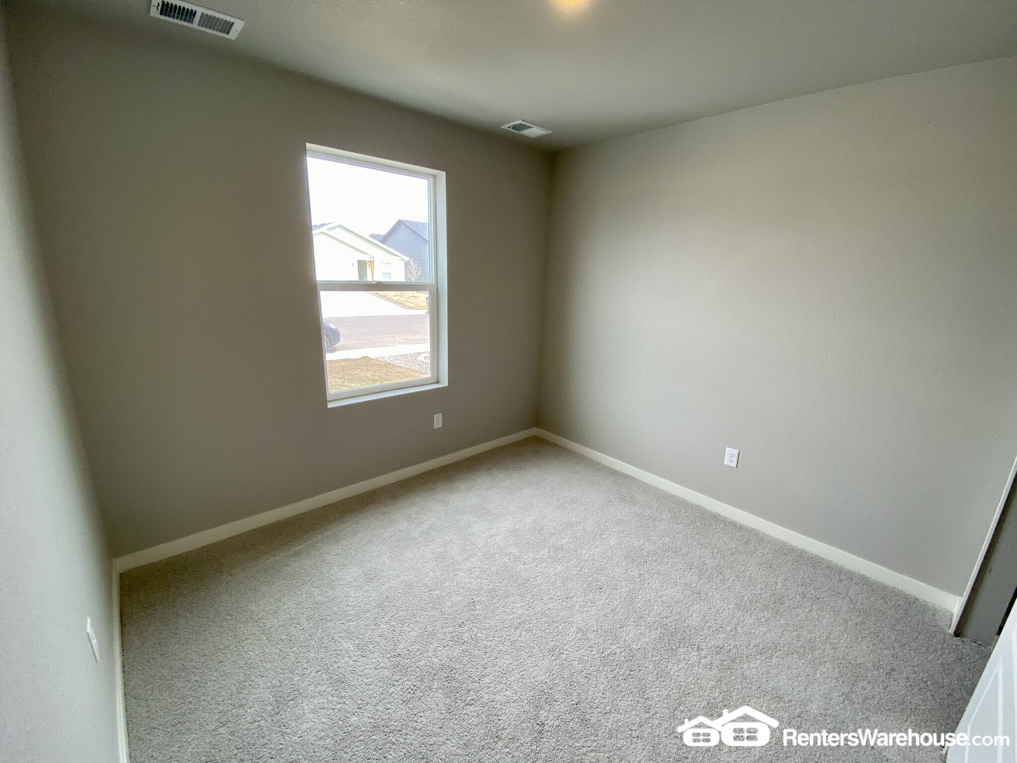 Building Photo - 508 Bobcat Ct