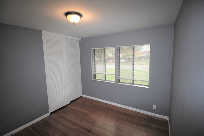 Building Photo - Available For Immediate Move-In!