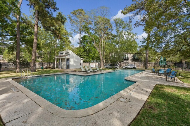 Building Photo - 12625 Memorial Dr