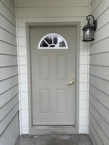 Building Photo - 1186 SW Lafayette Dr