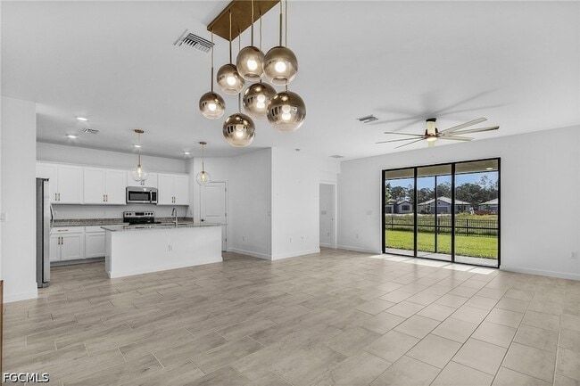 Building Photo - 11151 Timber Creek Dr