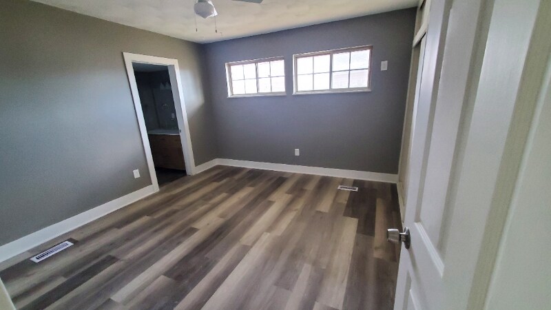 Building Photo - 408 Chaucer Rd