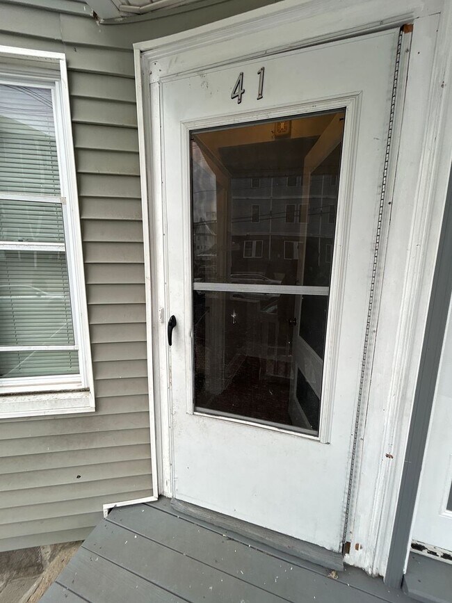 Primary Photo - 41-43 Bruce Street