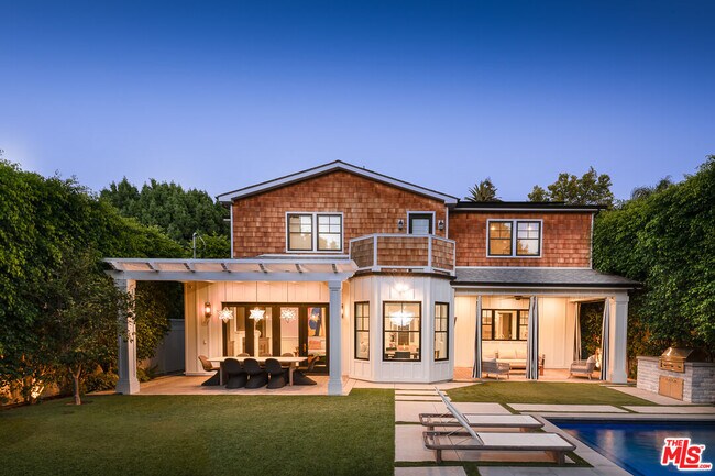 Building Photo - 4117 Dixie Canyon Ave