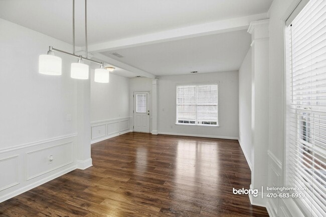 Building Photo - 726 Wamock Dr