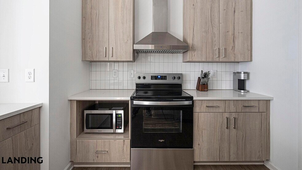 Building Photo - 2800 Milan Ct