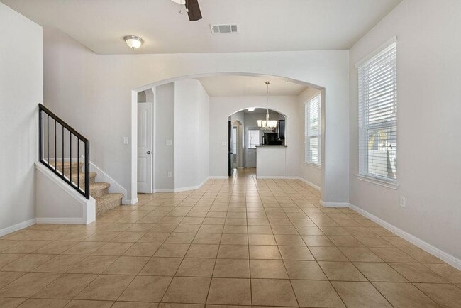 Building Photo - 711 Katmai Cir