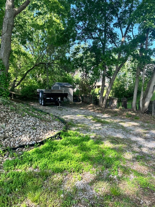 Building Photo - Great Newly Remodeled 3 bed in Madisonvill...