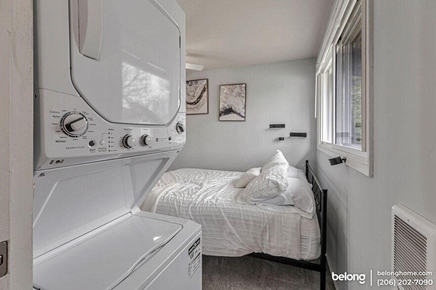 Building Photo - 1924 S 254th Pl