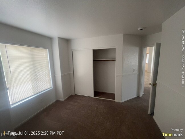 Building Photo - 5227 Portland Ct