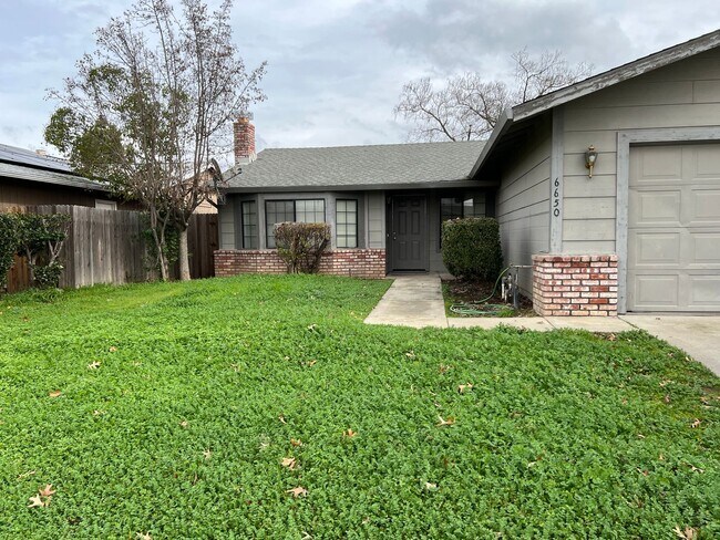 Building Photo - Coming Soon! Great home in Rio Linda, 4+2, vaulted ceilings, 2 car garage