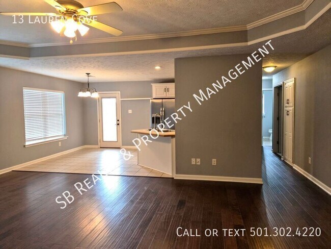 Building Photo - 13 Lauren Cove