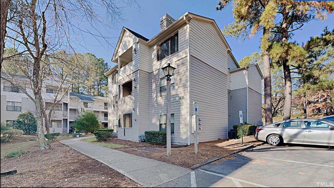 Primary Photo - 600 Audubon Lake Dr