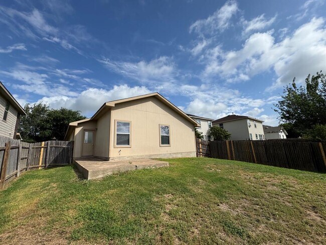 Building Photo - 6733 Plains Crest Dr