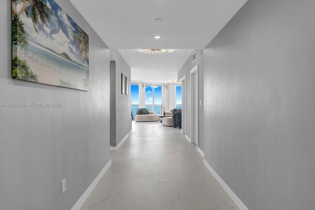 Building Photo - 6365 Collins Ave