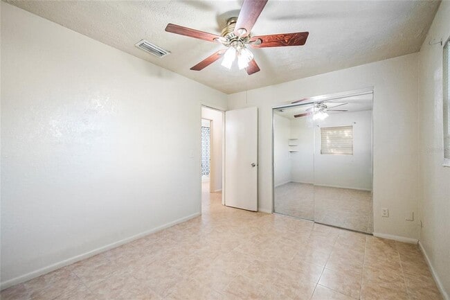 Building Photo - 2338 Juno Ave