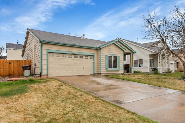 Building Photo - $2,100.00 - 3 Beds, 2 Baths, Single Family...
