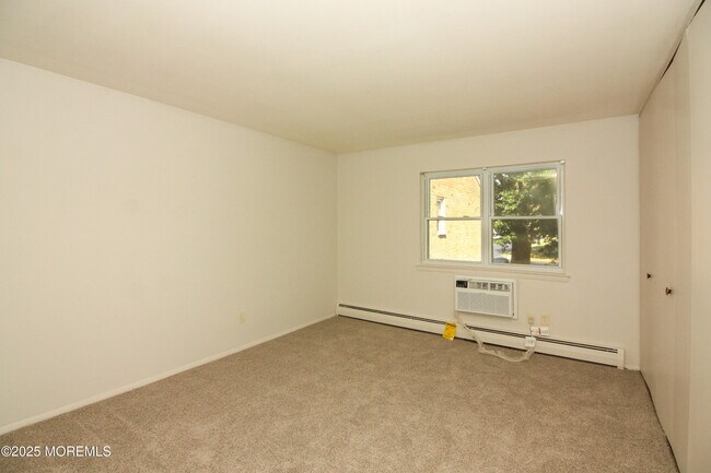 Building Photo - 12 Windsor Terrace