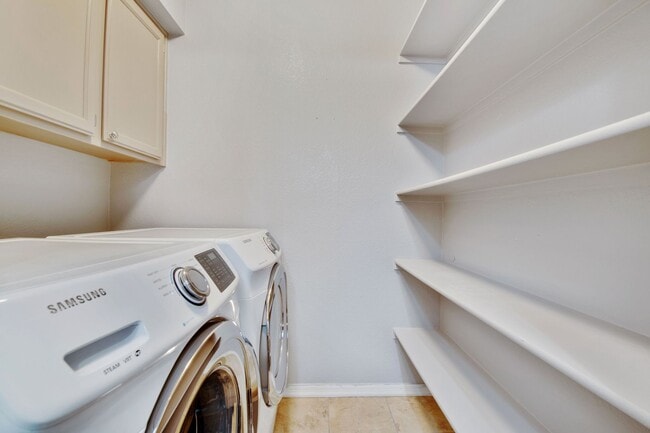 Building Photo - 5104 N 32nd St