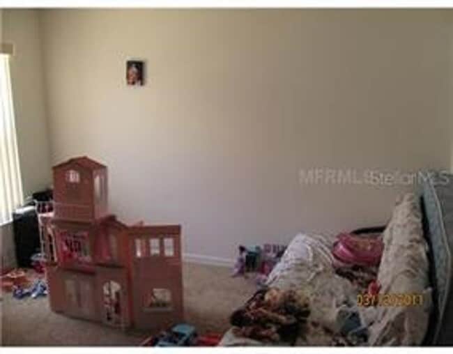 Building Photo - 136 Grantham Dr