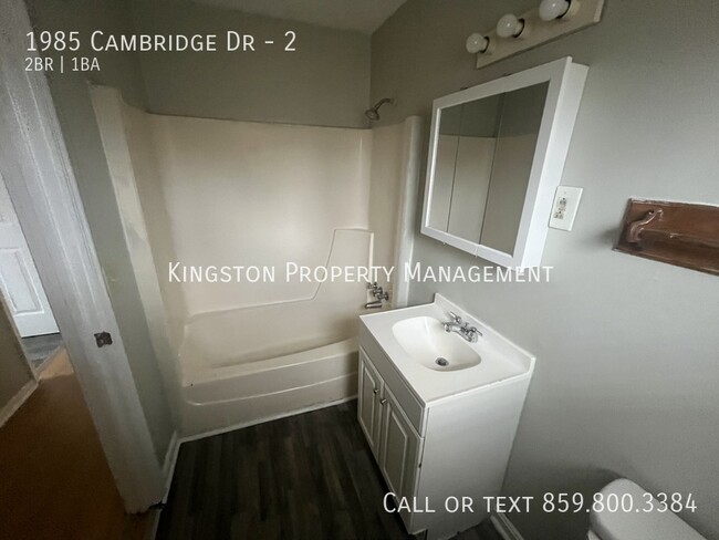 Building Photo - New 2 Bedroom Now Available!!